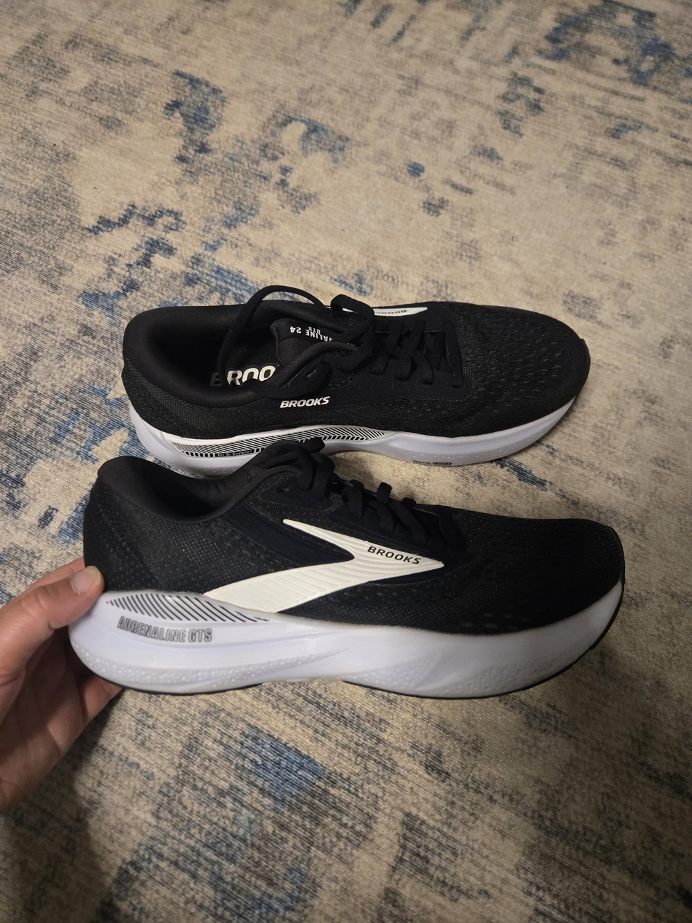 Brooks Womens Black and White Running Shoes